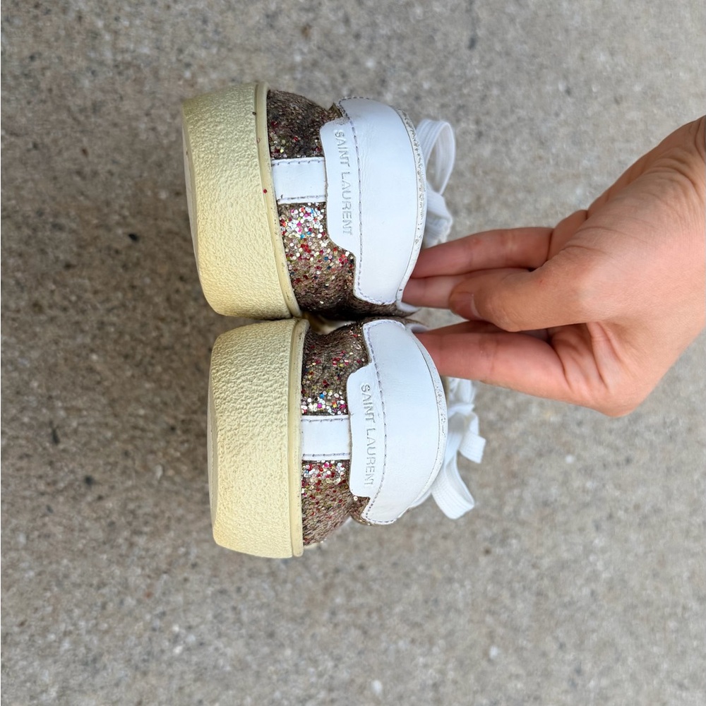 Saint Laurent Classic Court Glitter Leather Low-Top Sneaker - Picture 4 of 8